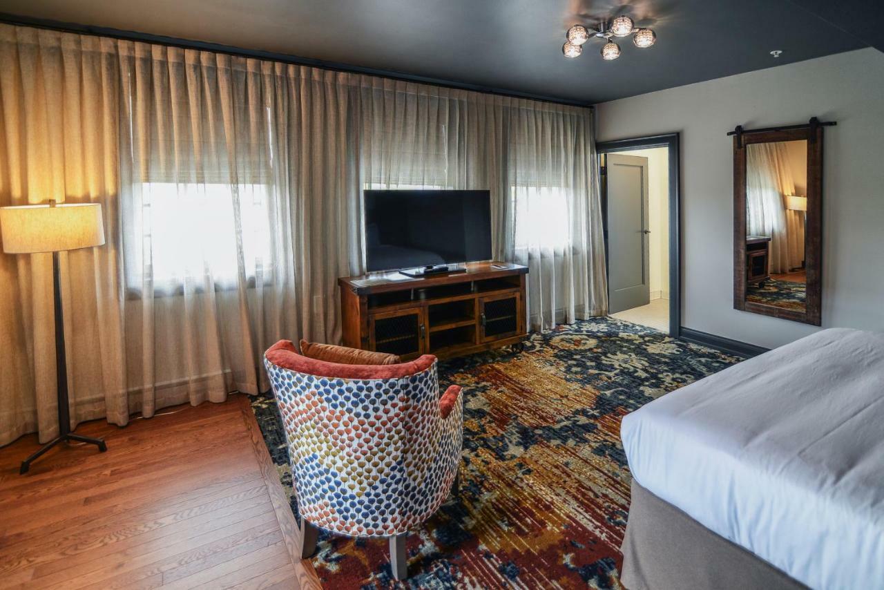 The Stella Hotel & Ballroom Kenosha Eksteriør bilde